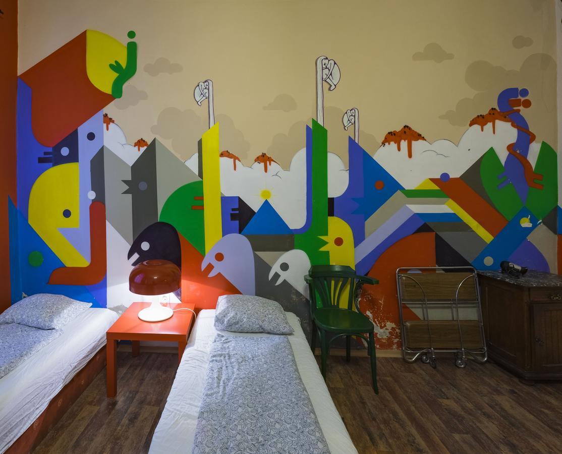 Santico Art Hotel And Hostel Budapesta Cameră foto